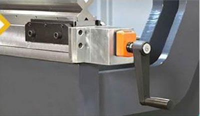 FABTEC COMPACT-41135  Ручная система компенсации стола (бомбирование) 