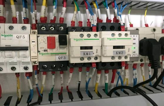 OREE LASER EH3015 3000W Raycus  Электронные компоненты Schneider/OMRON 