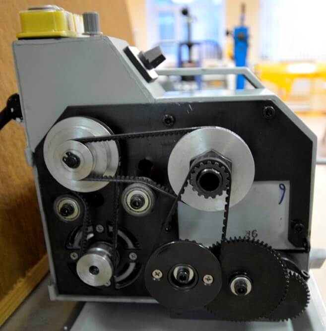 MML 1425V (140x250V) 
 Скорость и качество выполнения технологических операций обусловлены следующими особенностями станка: 
 
 Работать за оборудованием комфортно  Не нужно проходить длительное обучение, достаточно обладать навыками токарной обра...